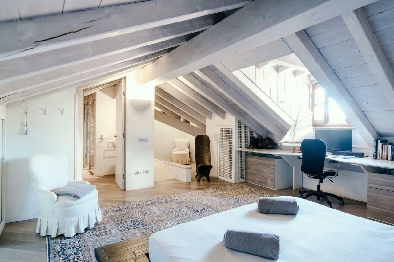 Sailer Loft - The House Of Travelers Lejlighed Como Eksteriør billede