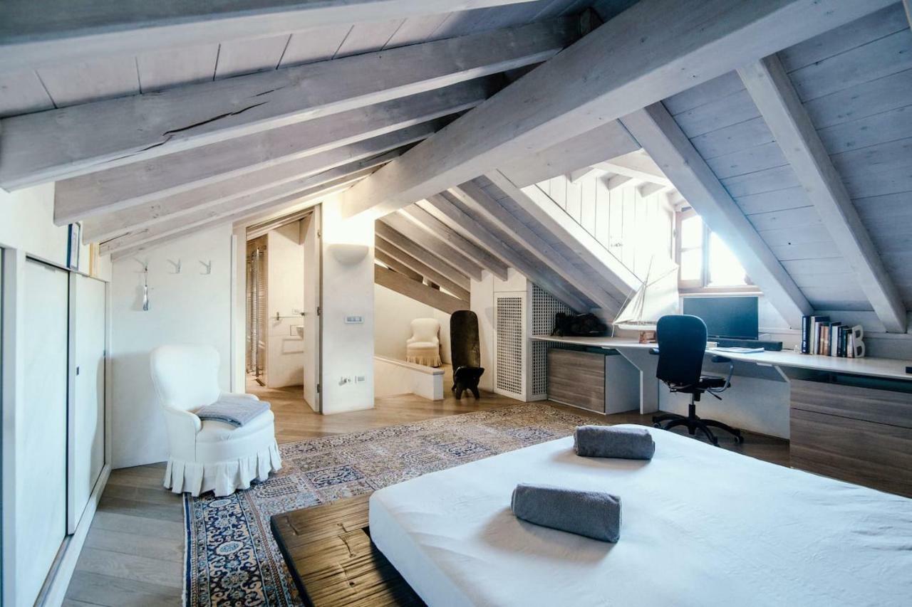 Sailer Loft - The House Of Travelers Lejlighed Como Eksteriør billede